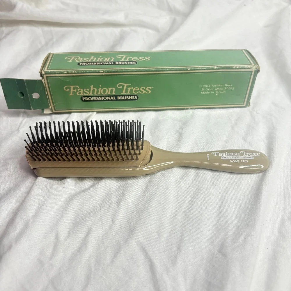 Vintage Fashion Tress Professional Hair Brush Model 7709 with Original Box